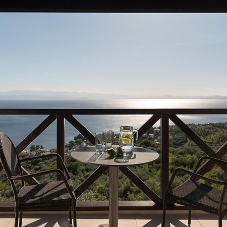 Karavia Lux Inn Afissos Exterior foto