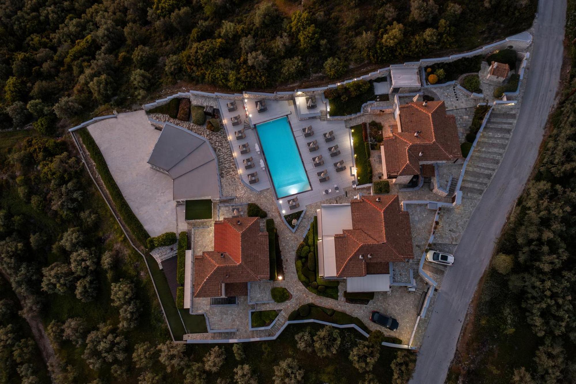 Karavia Lux Inn Afissos Exterior foto