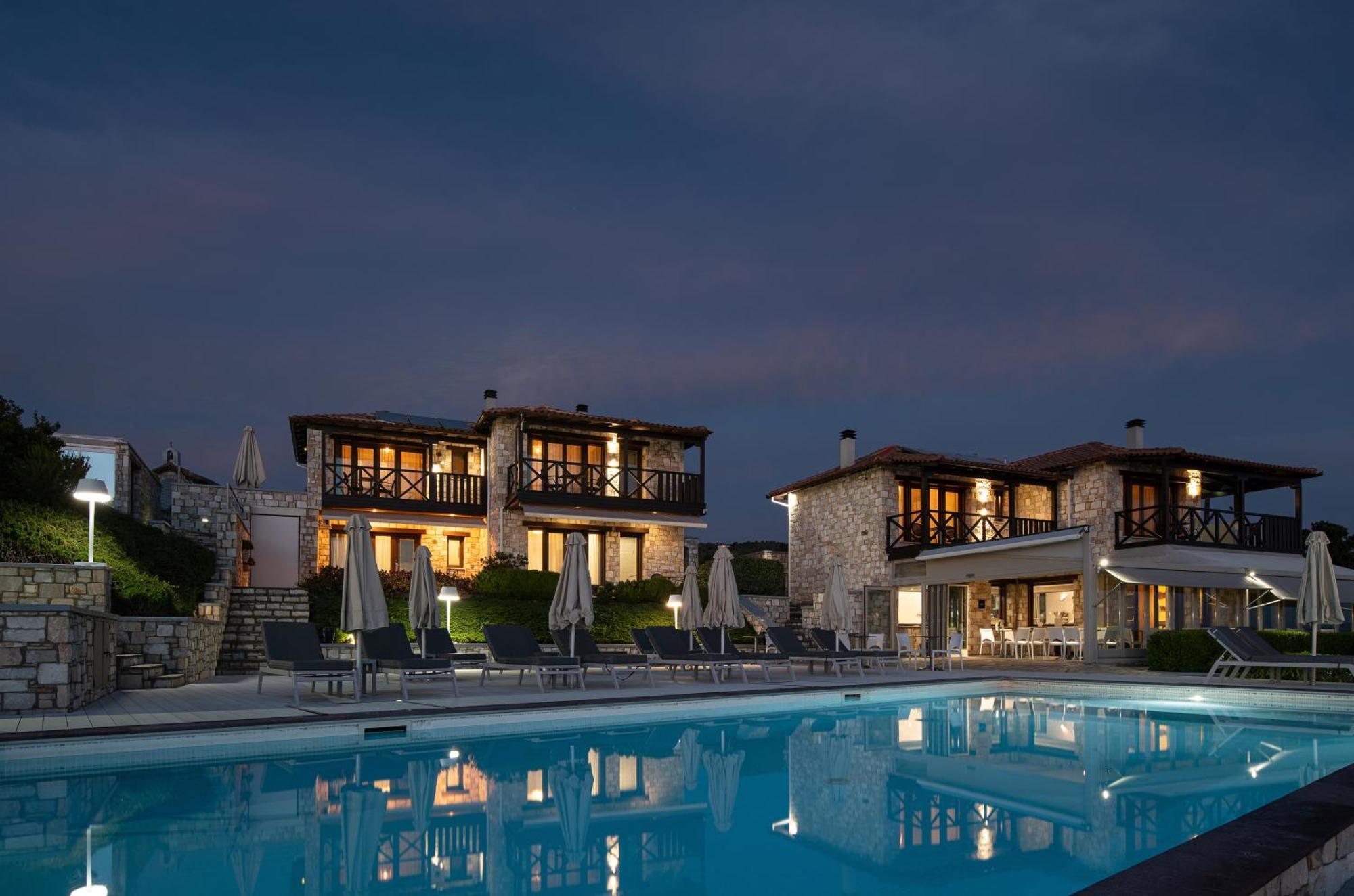Karavia Lux Inn Afissos Exterior foto