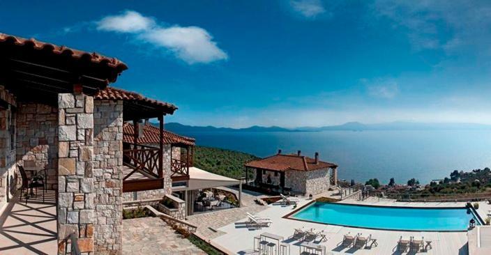 Karavia Lux Inn Afissos Exterior foto