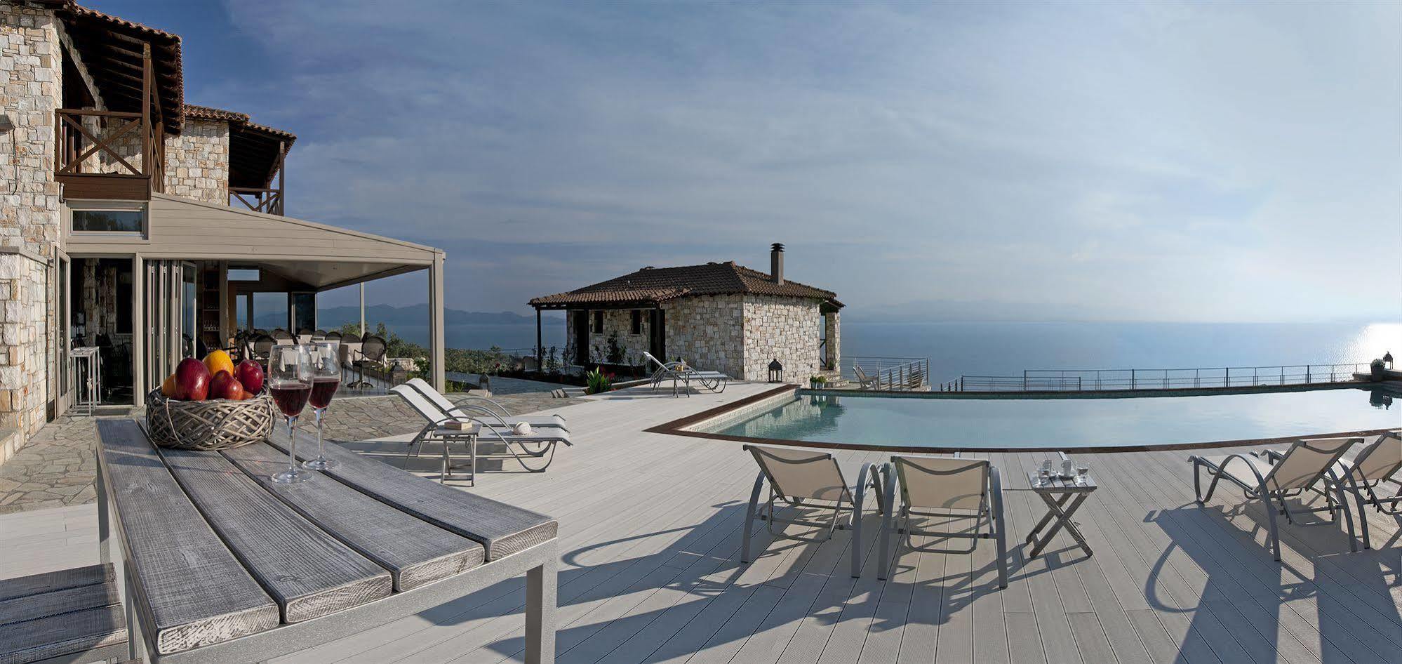 Karavia Lux Inn Afissos Exterior foto