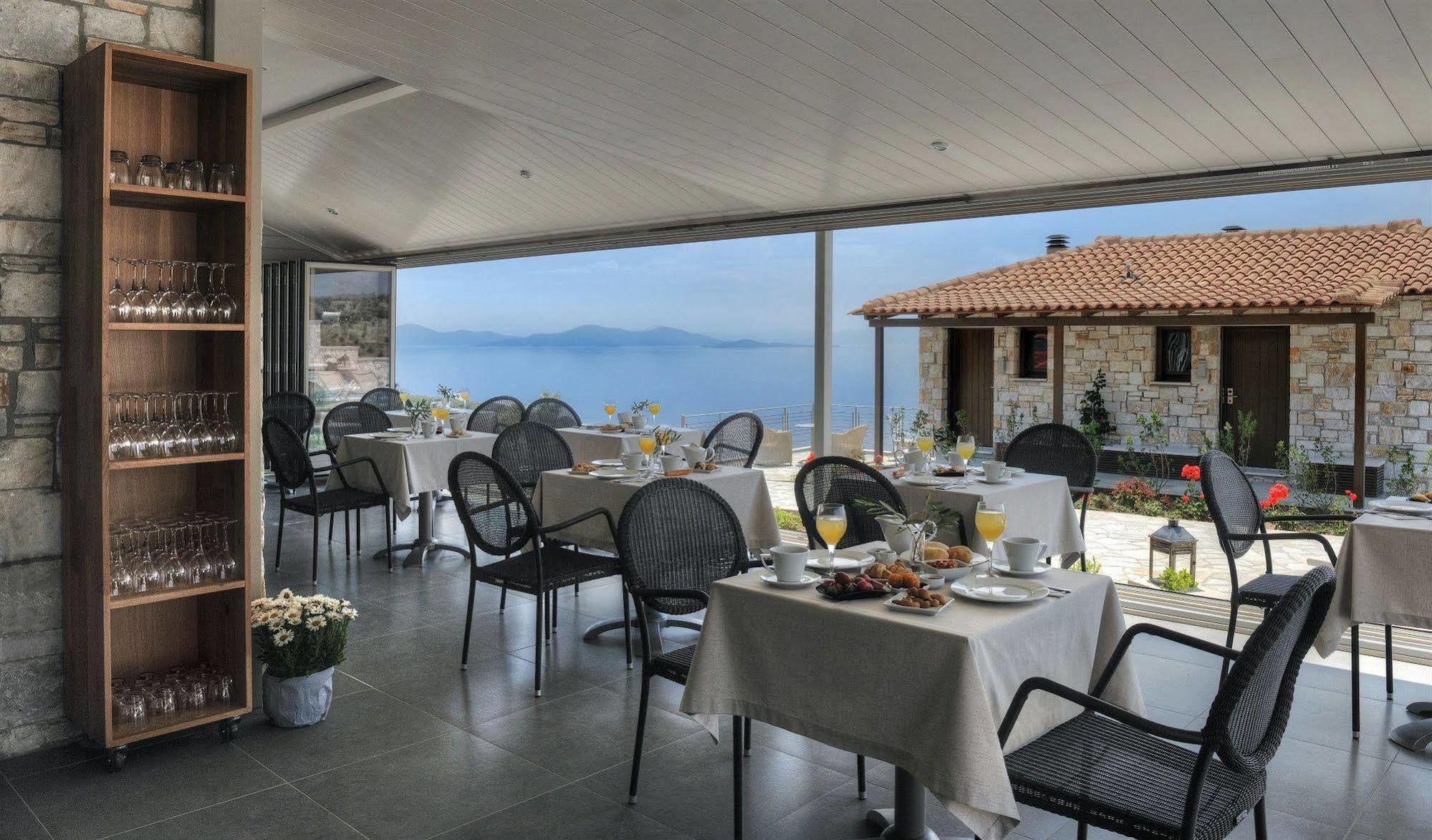Karavia Lux Inn Afissos Exterior foto